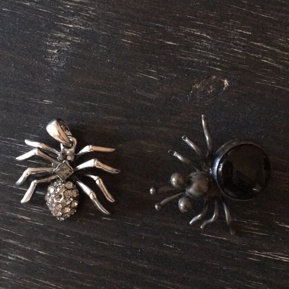 Vintage pin and pendant 🎃